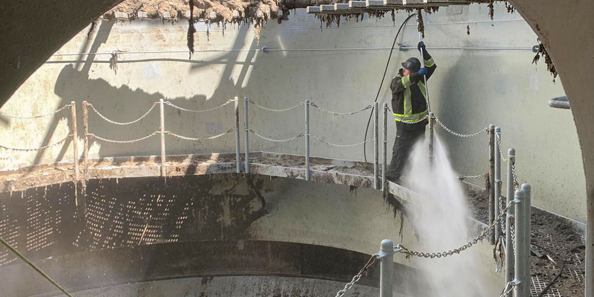 Struvite reactor maintenance