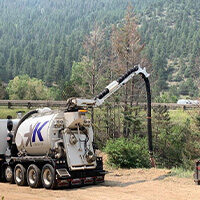 Kinetic Hydrovac truck performing excavation